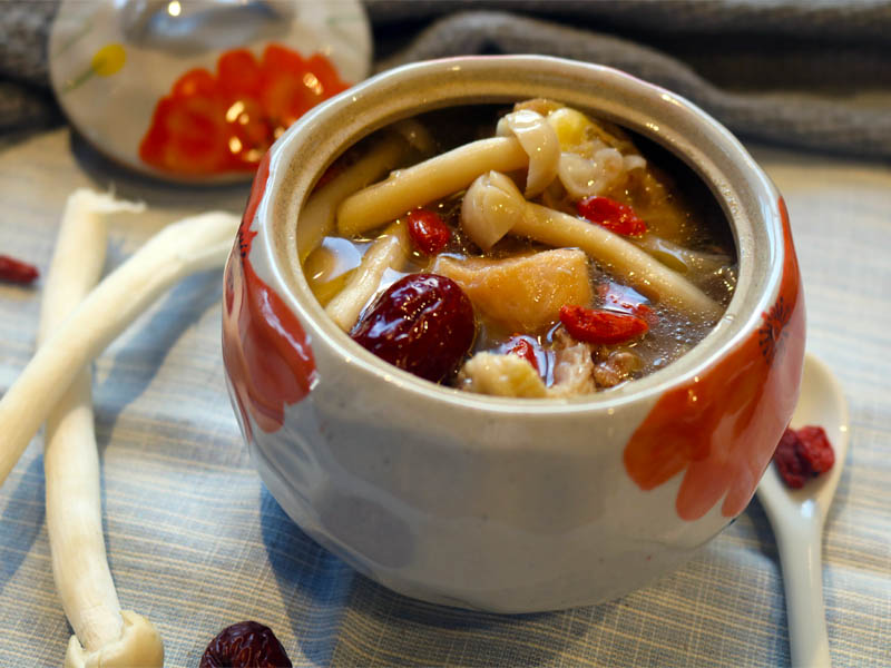 渝味松茸鸡汤 重庆麻辣烫加盟连锁